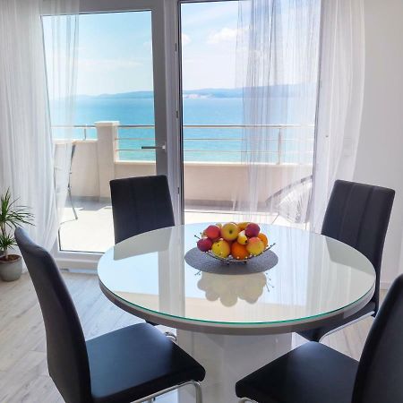 Apartmani Ticinovic Omiš Zewnętrze zdjęcie