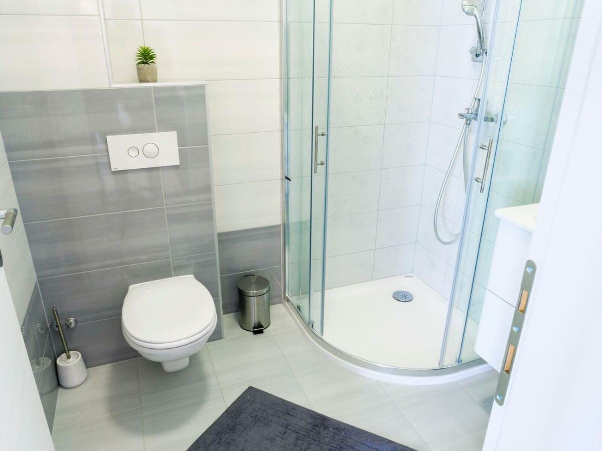 Apartmani Ticinovic Omiš Zewnętrze zdjęcie