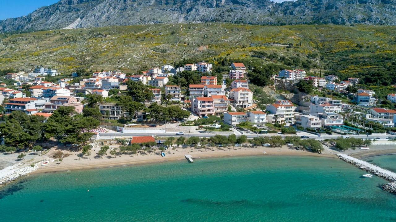 Apartmani Ticinovic Omiš Zewnętrze zdjęcie